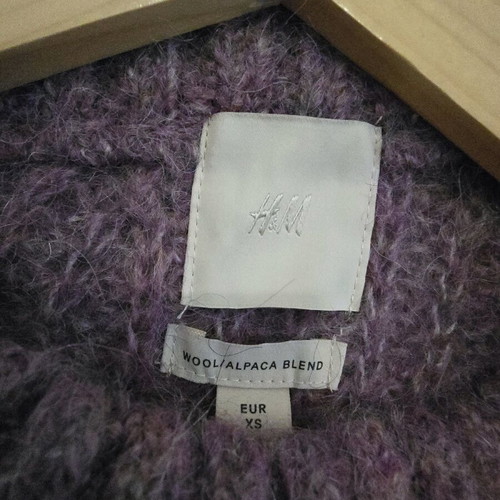 Alpaca H&M sweater purple like new size XS