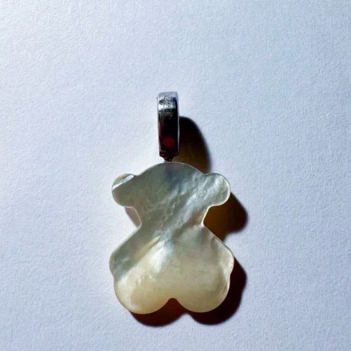 Authentic Tous pendant charm from mother of pearl like new, beige and silver