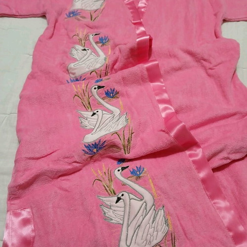 NEW ROBE SET + 2 TOWELS + TURBAN TOWEL FOR HAIR!