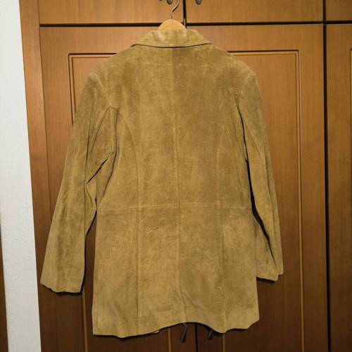 Leather jacket medium almost unused, beige
