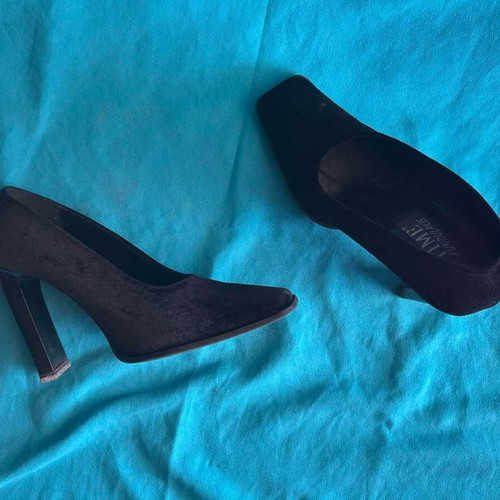 Jessica Simpson black vintage velvet pumps size 38 used