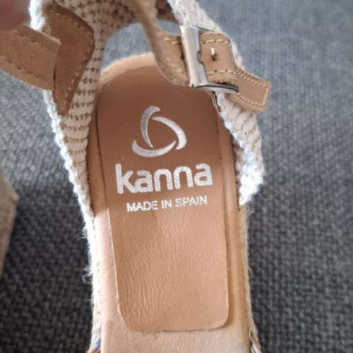 Kanna leather espadrilles with adjustable strap, new, beige and brown