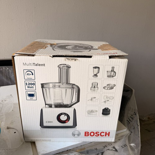 Bosch Food Processor 1250W with 3.9lt Bowl like new