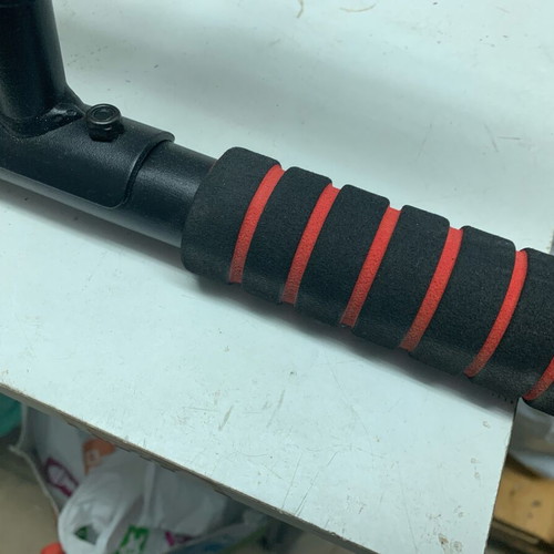 Pull-up bar like new