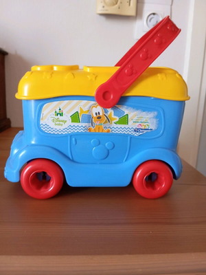 Mickey Mouse car with 9 blocks used