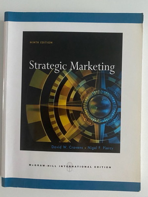 Strategic Marketing book like new, English
