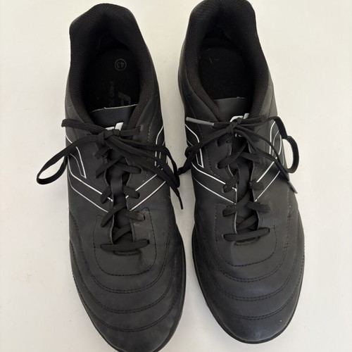 Pro Touch football shoes 5x5 black size 43 like new