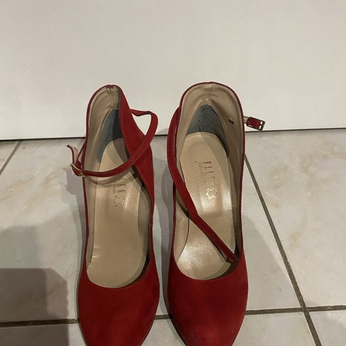 Ellen red pumps used with ankle strap, size 39