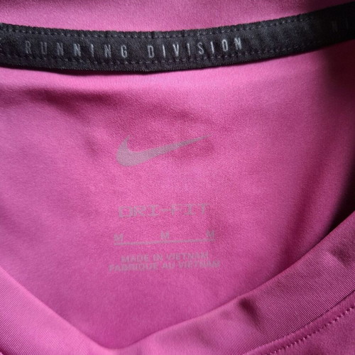 Nike Run Division women's water-repellent shirt like new size M