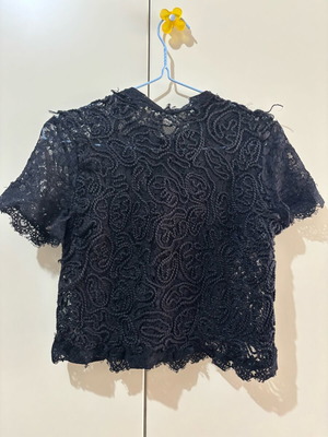 Zara blouse used, size L, black