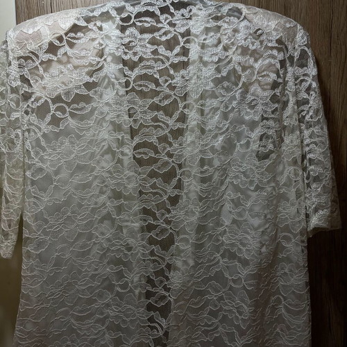 Women's white kimono jacket with lace, like new, size 42