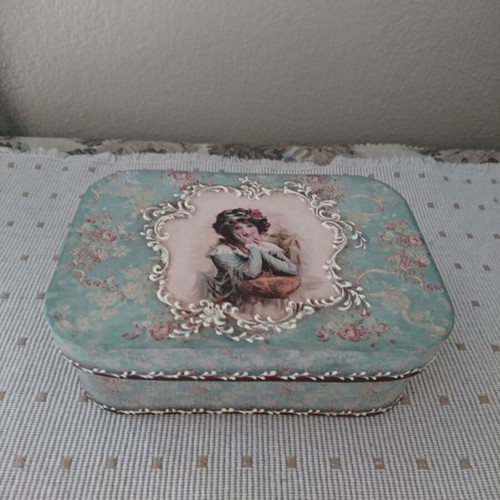 Handmade vintage province style box new, cardboard