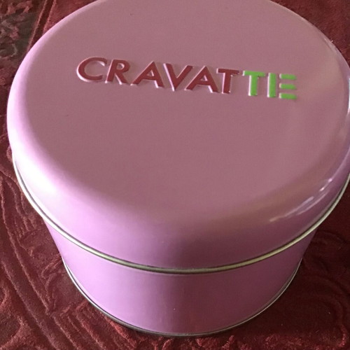 Collectible metal storage box like new, 9cm height 12cm diameter