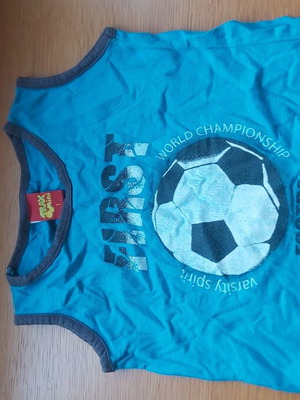 Baby sleeveless undershirt like new, age 1 year
