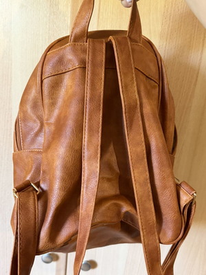 Backpack women's like new, brown