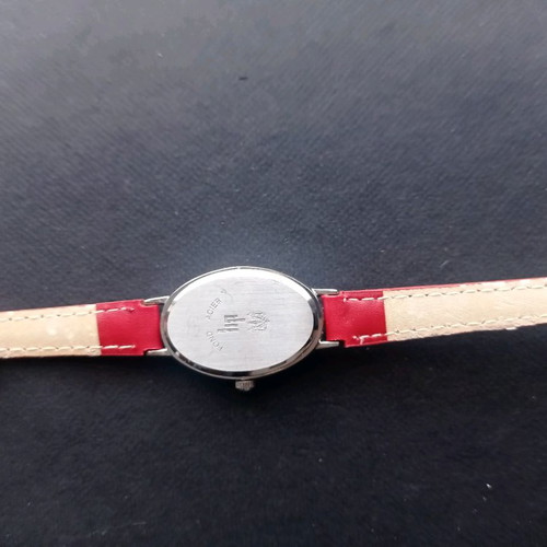 Lip wristwatch women's used, red