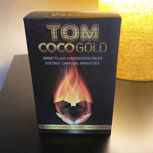 Tom Coco Gold coconut charcoal briquettes, 72 pieces