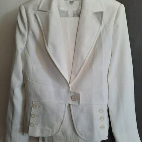 Kensol women's suit like new, white, fitted blazer