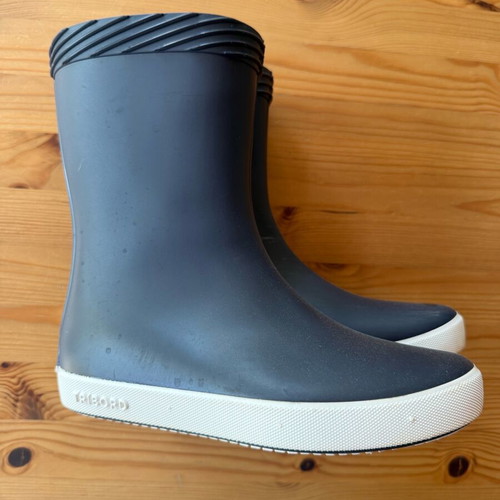 Children's rain boots used, size 35-36, blue
