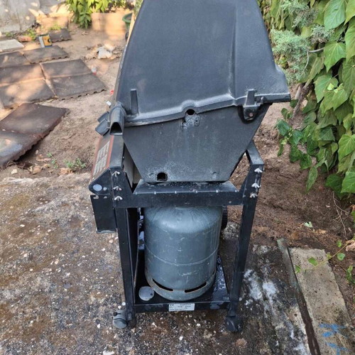 Broil King gas grill