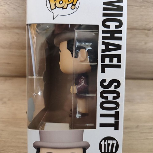 Funko POP! The Office Michael Scott Golden Ticket used