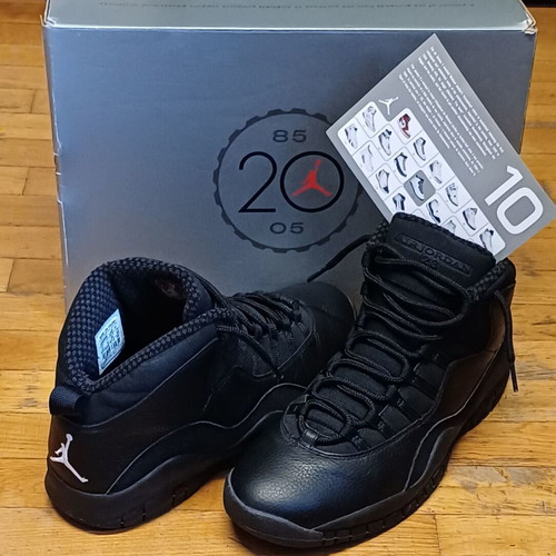 Jordan 10 x Retro Blackout 2005 like new, size 45, black athletic shoes