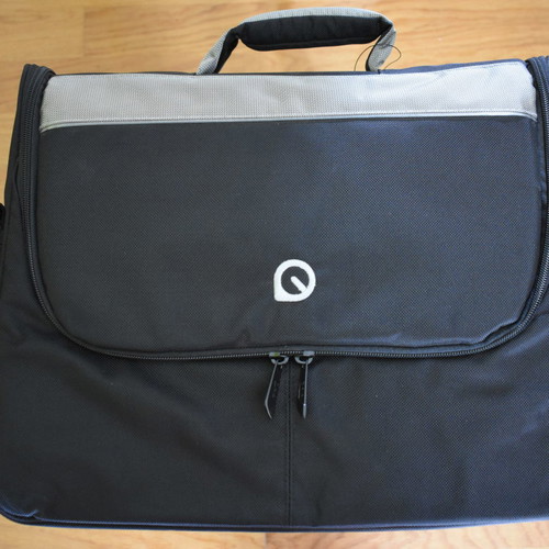 Laptop bag new, dimensions 40x32x8 cm