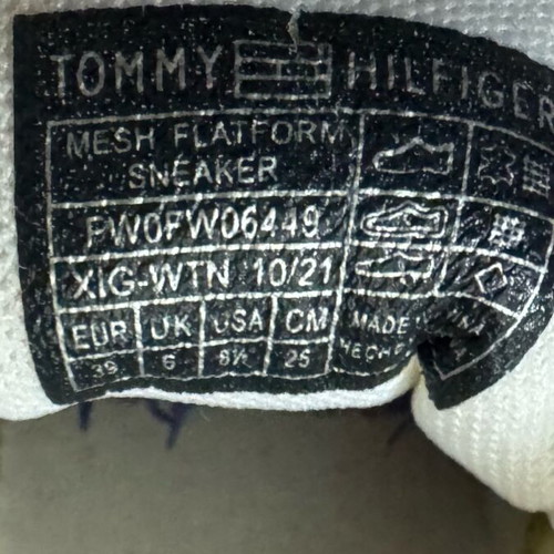 Tommy Hilfiger sneakers like new, white, size 39