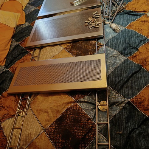 Stainless Steel 4-Level Support Base like new