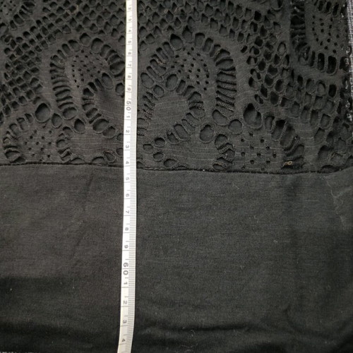 Women's blouse like new, size M, black