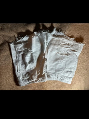 White shorts used, size S / 36 / 8