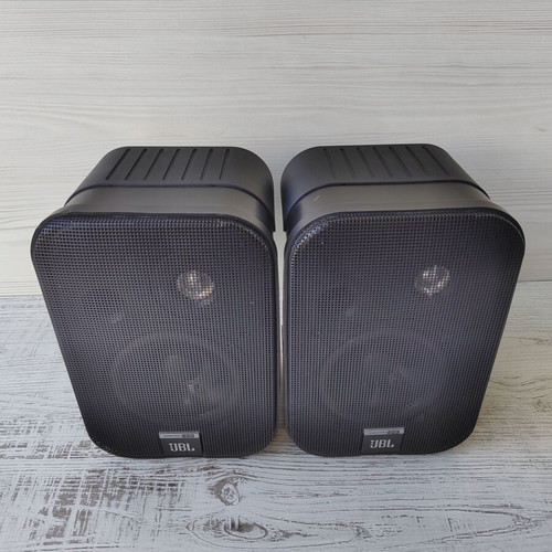 JBL Control One 2-Way Compact Monitor Speakers like new, pair