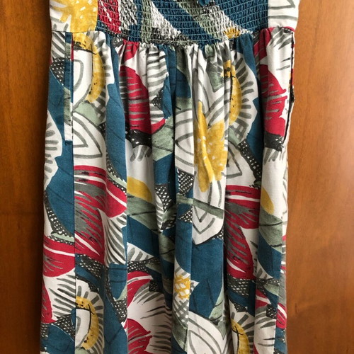Skirt spring used, size Small, colorful