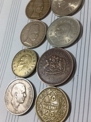 Collectible coins used, pack of 8 from Turkey, Jordan, Mexico and Lebanon
