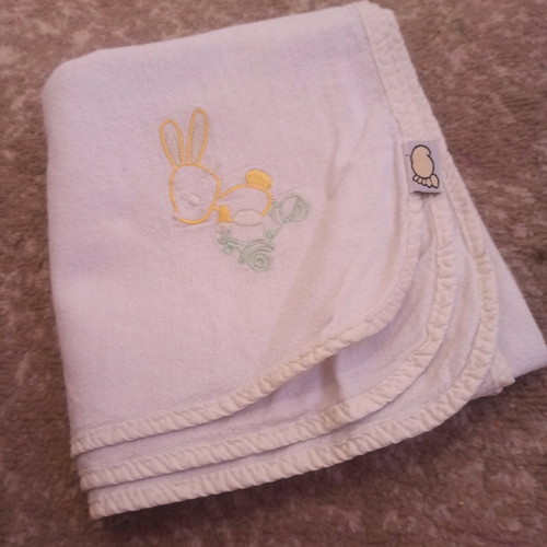 Baby diaper like new 74x84 cm with bunny embroidery in corner