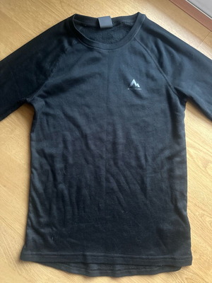 Mc Kinley Isothermal clothing for ski or hiking, size 14, like new