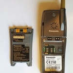 Panasonic GD 93 cell phone like new, silver