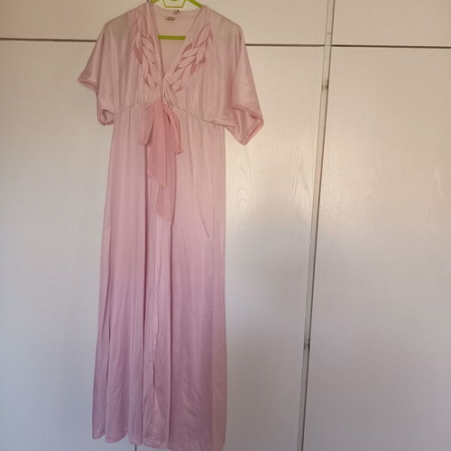 Satin nightdress and maxi robe set, pink, size 46, like new