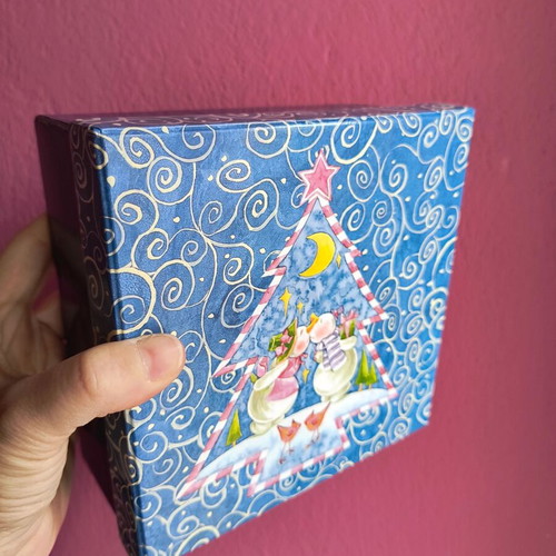 Christmas box new 16cm x 16cm