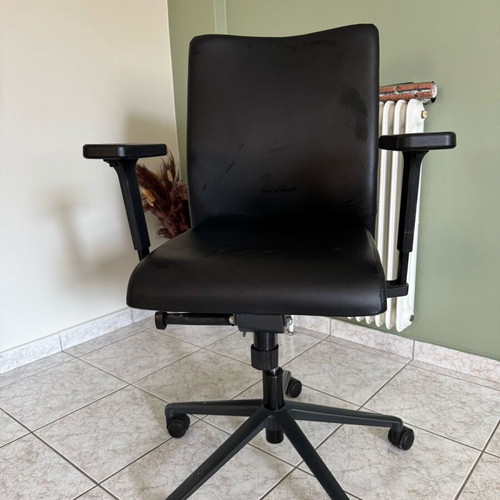 Dromeas Office Chair like new