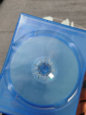 GTA 5 PS4 version like new without cover