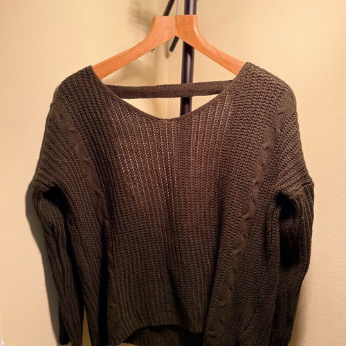 Knitted green sweater with open back, like new
