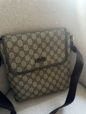 Gucci ανδρική τσάντα messenger, μπεζ