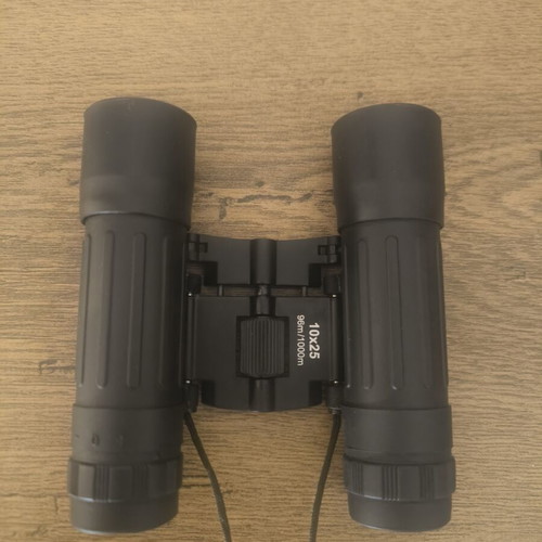 Bresser Binoculars like new, ideal for travel and nature