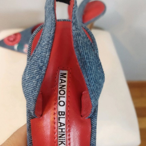 Jean pumps new with floral embroidery, size 39