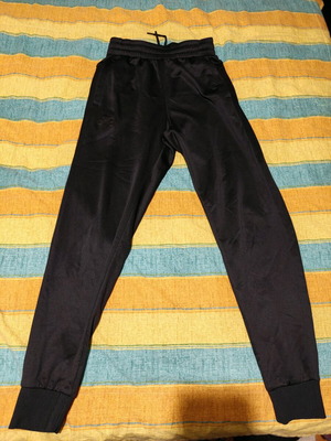 Under Armour men's elastic tracksuit like new, size S, black