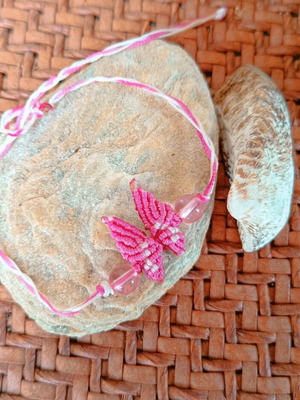 Handmade macrame bracelet butterfly pattern brand new, adjustable, white pink
