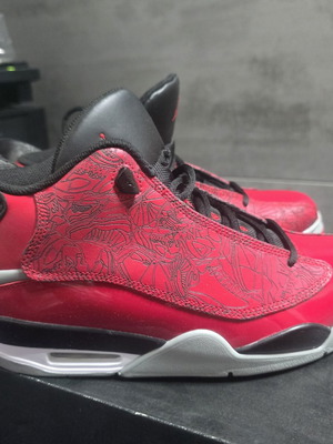 Nike Air Jordan Dub Zero Toro Bravo sneakers size 42.5 gym red