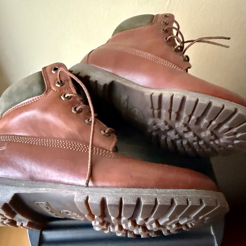 Timberland women's boots size 37.5 like new