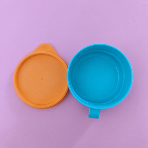 Tupperware food containers used, set of 2 pieces